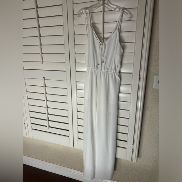 NWT Main Strip Off White Pantsuit Jumpsuit size Medium - Picture 3 of 8